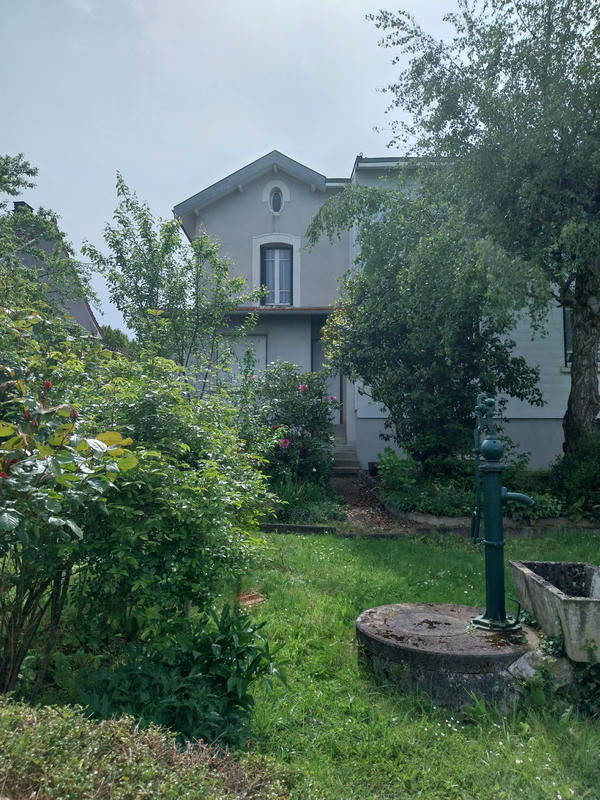 Maison - 177 m² - 9 pièces