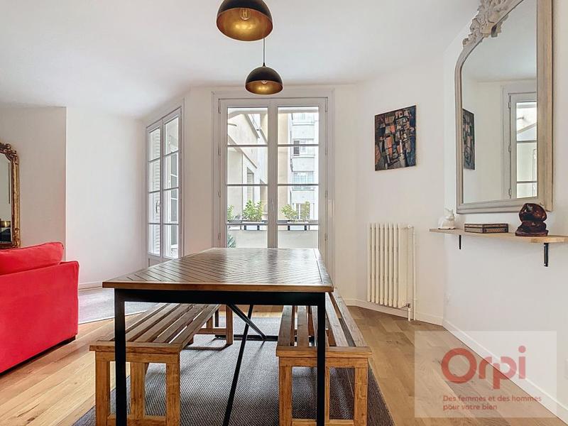 Appartement - 86 m² - 4 pièces