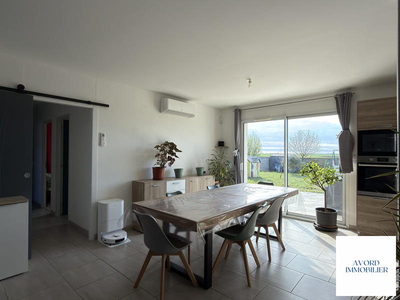 Maison - 96 m² - 4 pièces