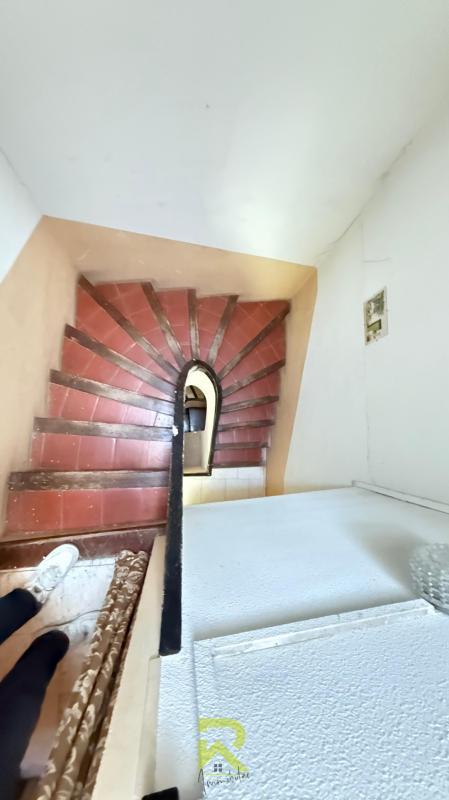 Immeuble - 136 m² - 6 pièces