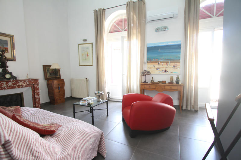 Maison - 190 m² - 7 pièces