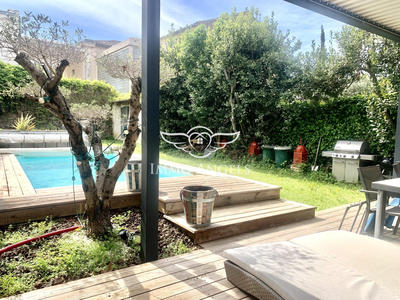 Maison - 150 m² - 4 pièces