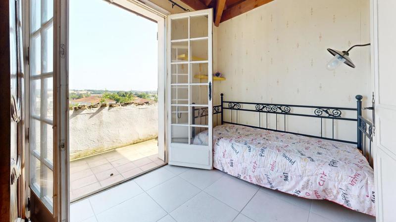 Maison - 153 m² - 7 pièces