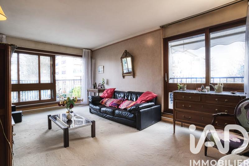 Appartement - 90 m² - 5 pièces