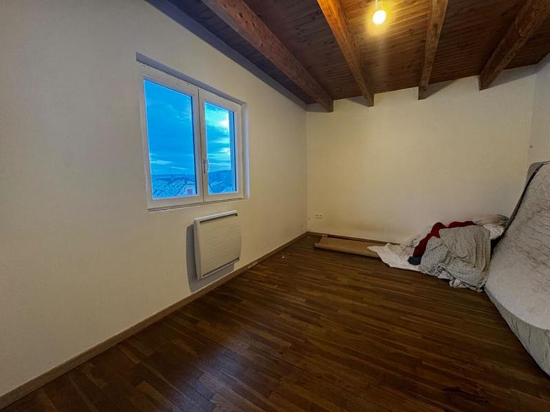 Local d'activité / Entrepôt - 879 m²