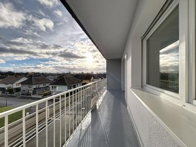 Appartement - 84 m² - 3 pièces