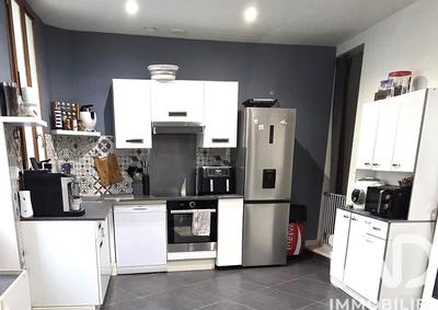 Maison de village - 90 m² - 4 pièces