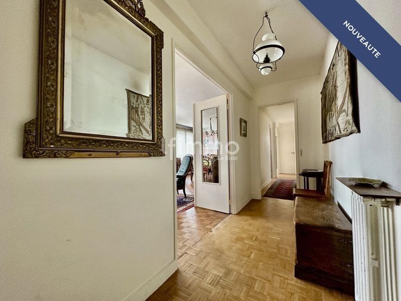 Appartement - 103 m² - 4 pièces