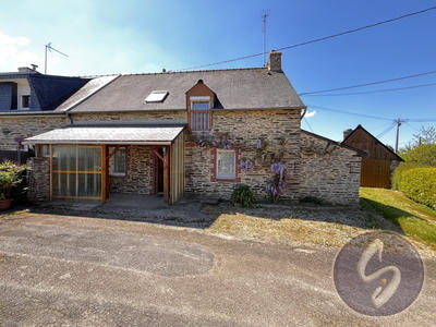 Maison traditionnelle - 82 m² - 4 pièces