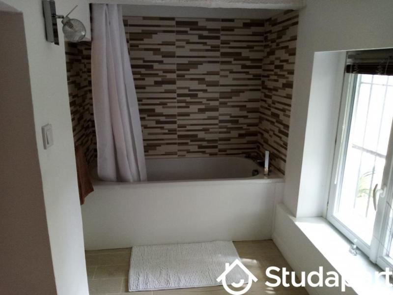 Chambre - 45 m² - 1 pièce