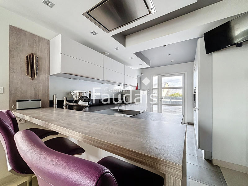 Maison - 168 m² - 5 pièces