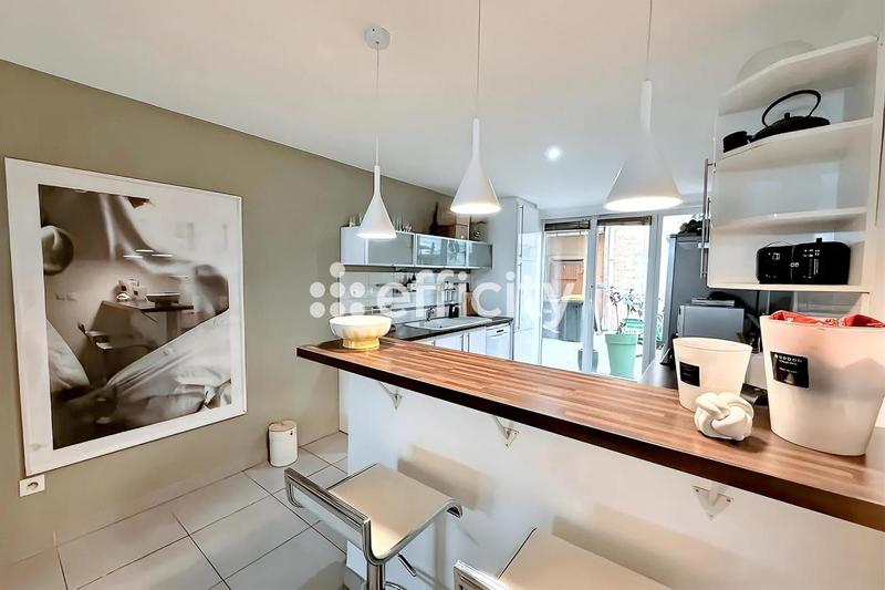 Appartement - 89 m² - 3 pièces