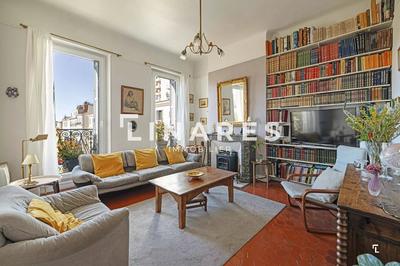 Appartement - 95 m² - 5 pièces