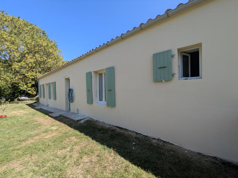 Maison - 200 m² - 9 pièces