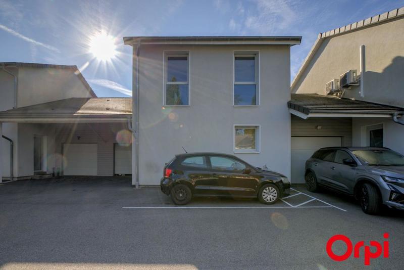 Maison - 103 m² - 4 pièces