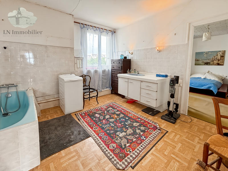 Appartement - 79 m² - 2 pièces