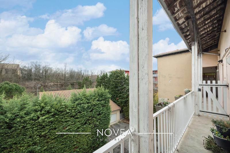 Appartement - 95 m² - 5 pièces