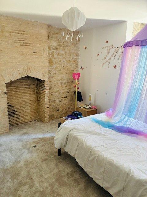 Maison de village - 213 m² - 6 pièces