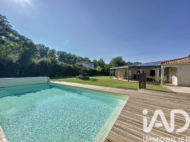 Maison - 141 m² - 6 pièces