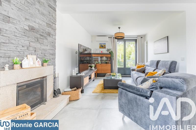 Maison - 185 m² - 6 pièces