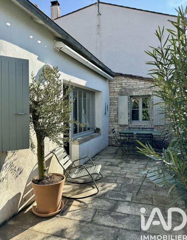 Maison - 64 m² - 4 pièces