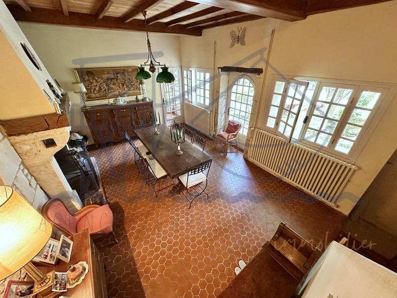 Maison ancienne - 155 m² - 6 pièces