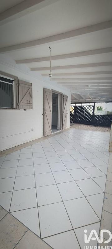 Maison - 94 m² - 5 pièces