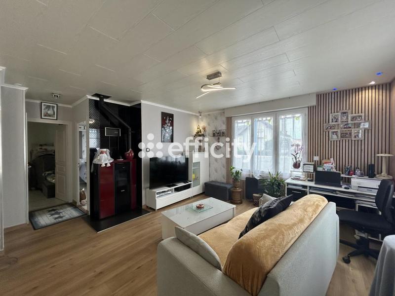 Maison - 101 m² - 4 pièces