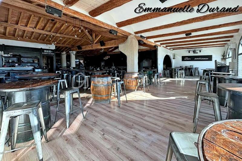 Local commercial - 380 m² - 5 pièces