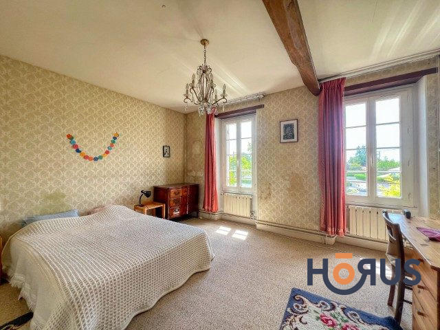 Viager - Maison - 205 m² - 8 pièces