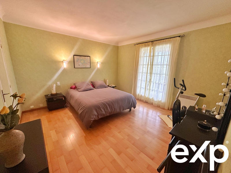 Villa - 138 m² - 6 pièces