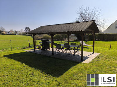 Maison - 90 m² - 5 pièces