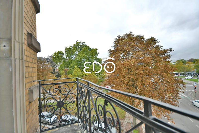 Appartement - 157 m² - 7 pièces