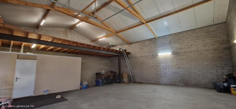 Maison - 168 m² - 1 pièce