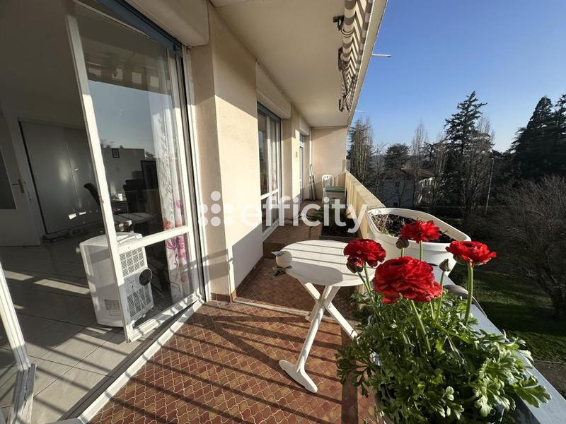 Appartement - 76 m² - 3 pièces