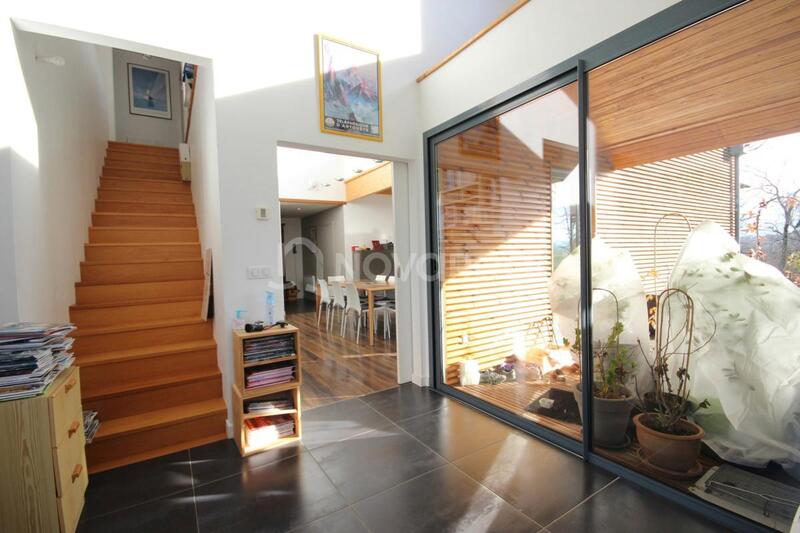 Villa - 200 m² - 7 pièces