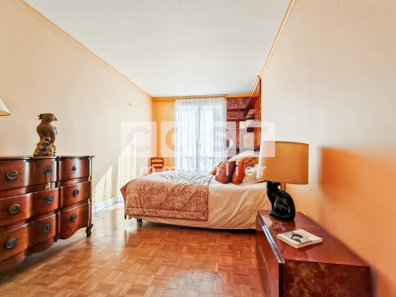 Appartement - 137 m² - 5 pièces