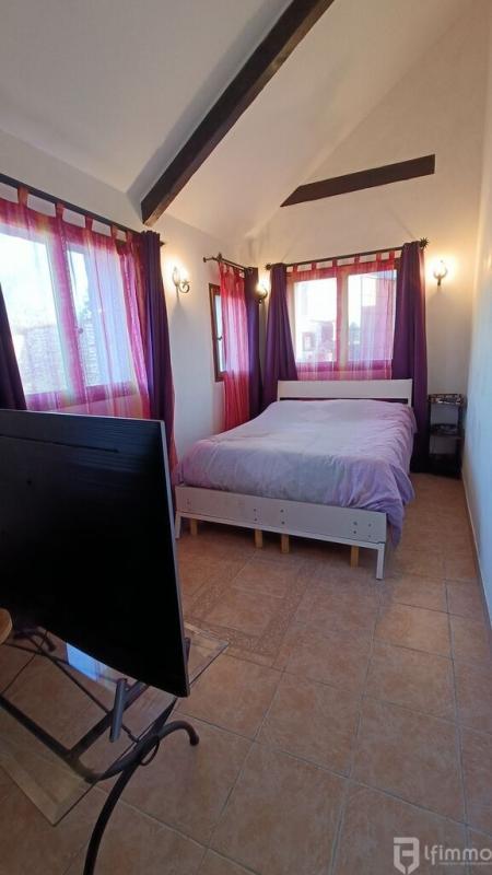 Maison en pierre - 215 m² - 5 pièces