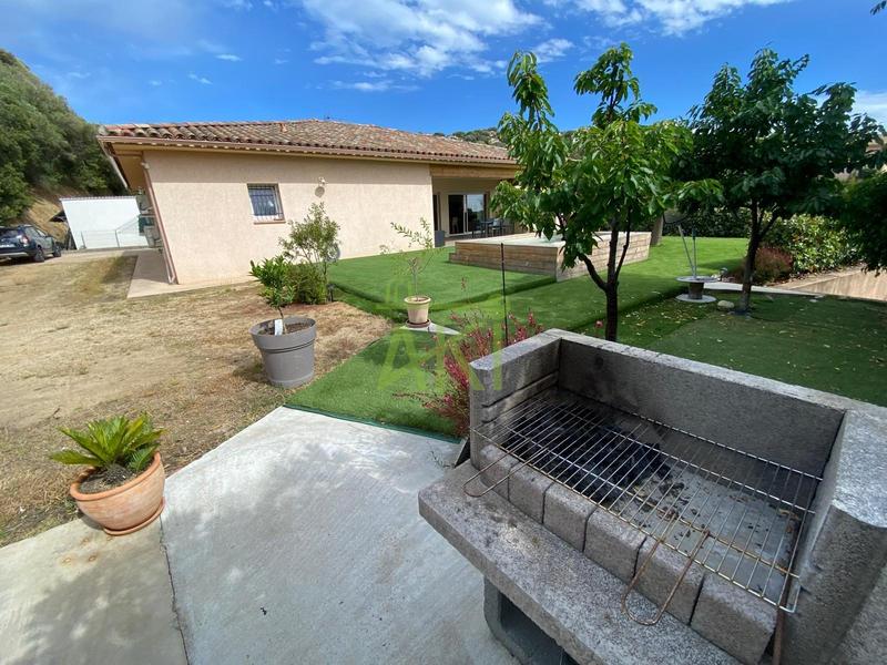 Maison contemporaine - 200 m² - 6 pièces