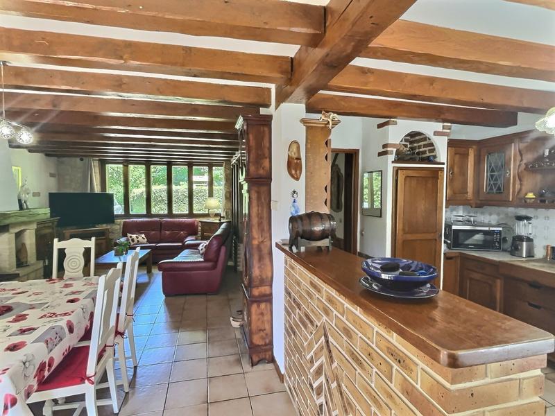 Maison - 137 m² - 7 pièces