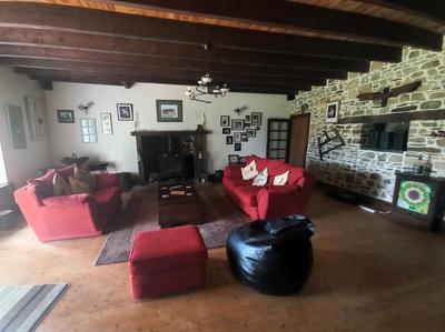 Maison en pierre - 200 m² - 10 pièces