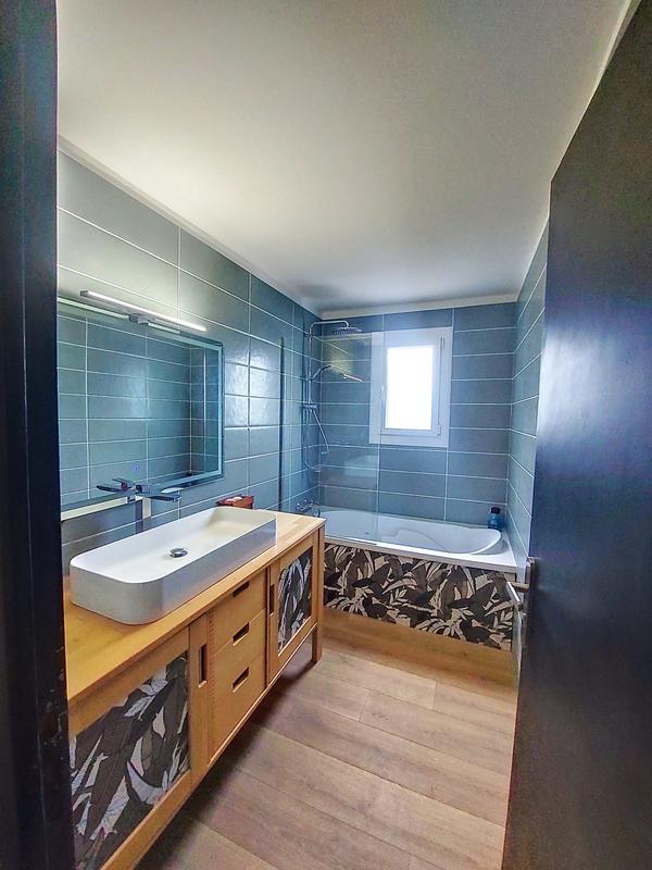 Maison - 165 m² - 6 pièces