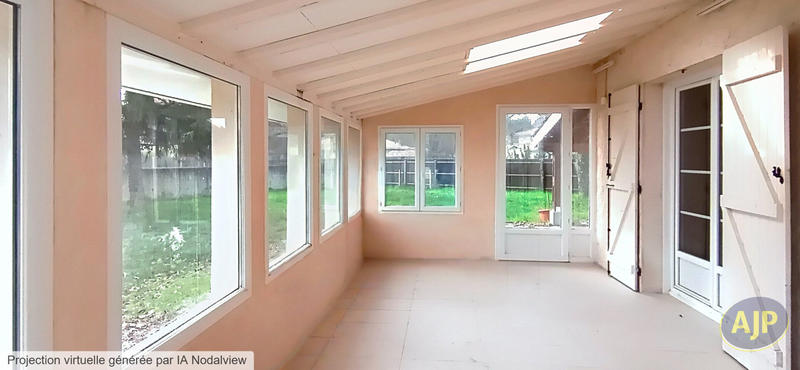 Maison - 96 m² - 5 pièces