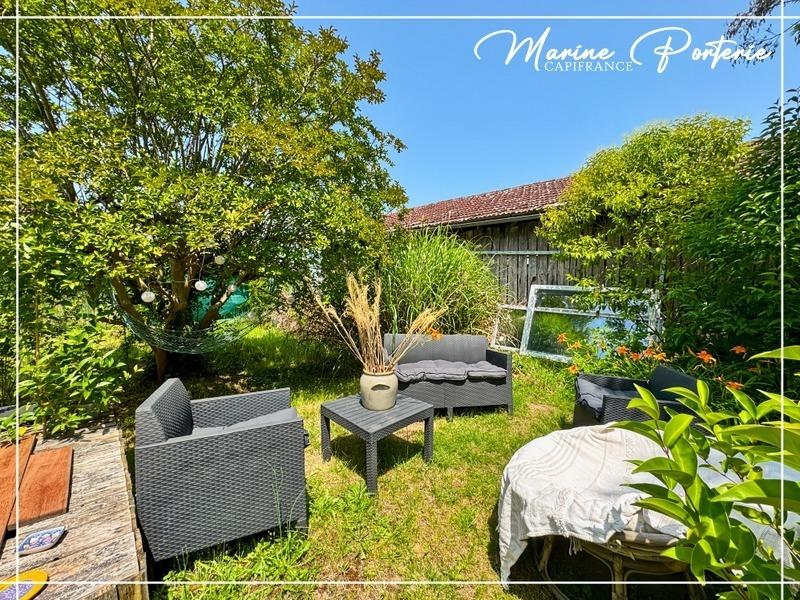 Maison en pierre - 215 m² - 6 pièces