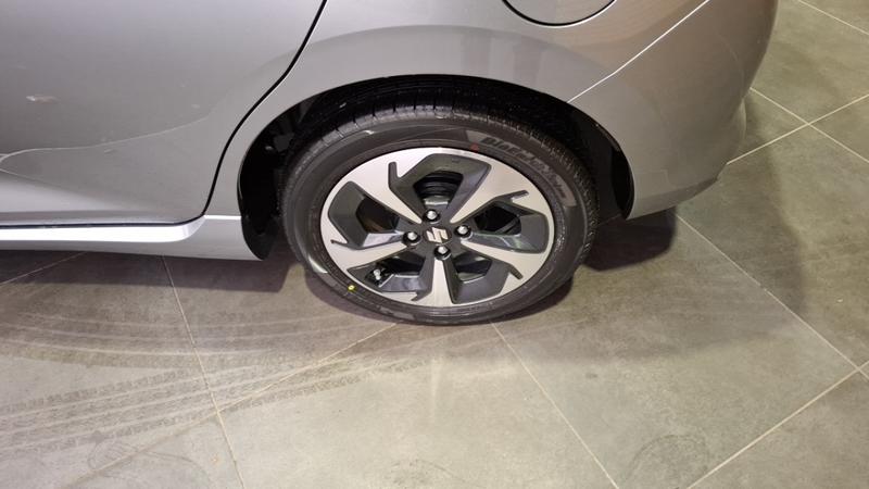 Suzuki Swift VI 1.2 Dualjet Hybrid Pack