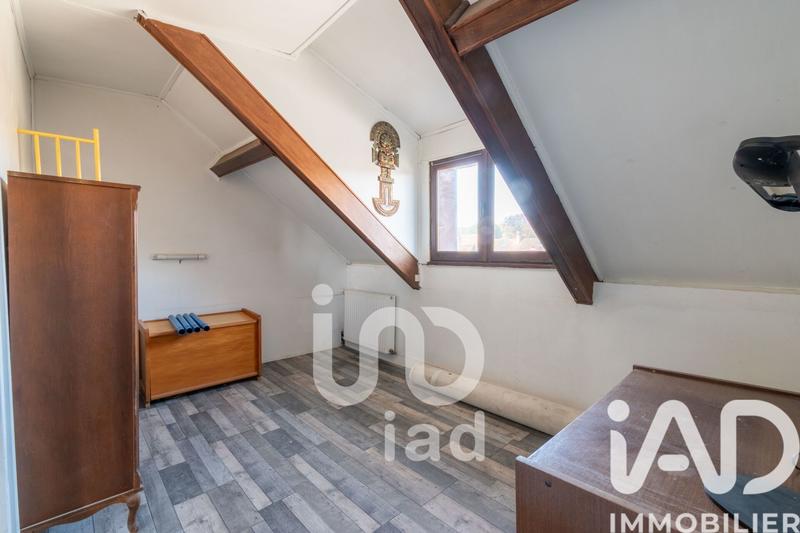 Maison - 166 m² - 9 pièces