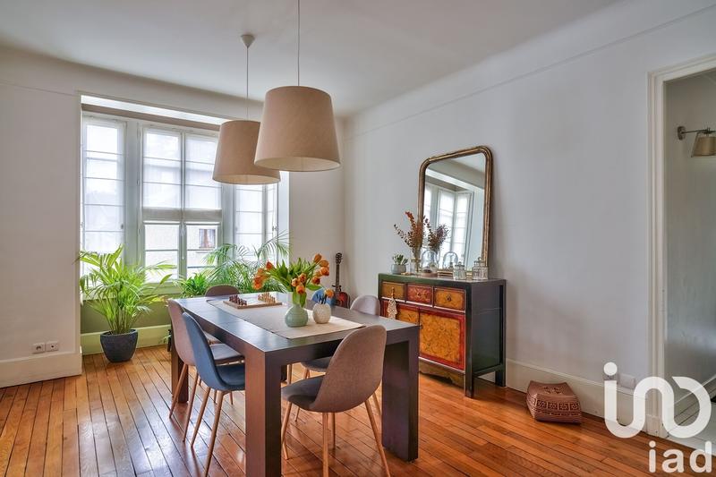 Appartement - 102 m² - 4 pièces