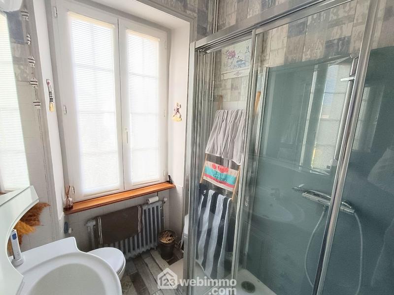 Maison - 115 m² - 8 pièces