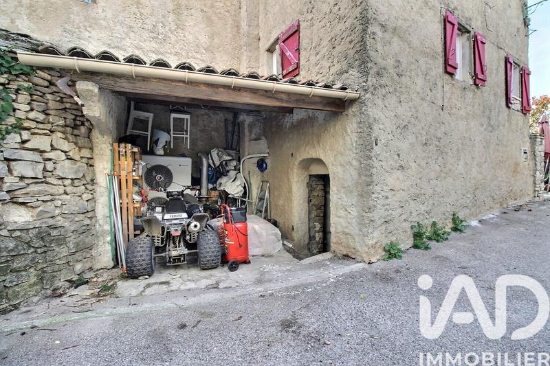 Maison de village - 80 m² - 4 pièces