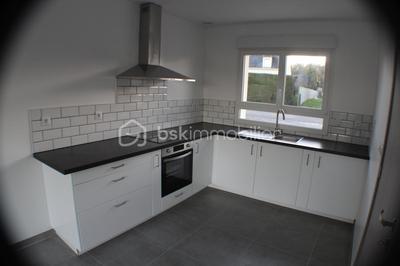 Maison - 77 m² - 4 pièces